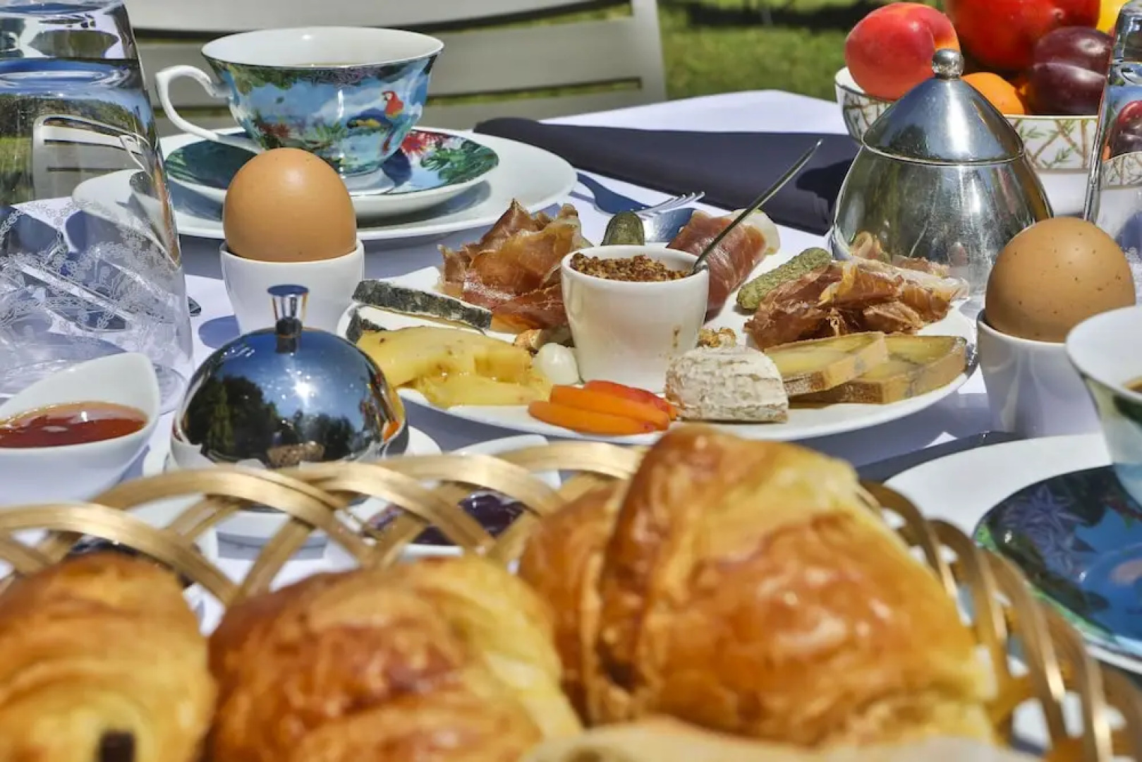 Hôtel de la Villeon - Hôtel 4**** - Bar - Jardins avec vues sur les vignobles - 50mns au sud de Lyon, en Ardèche