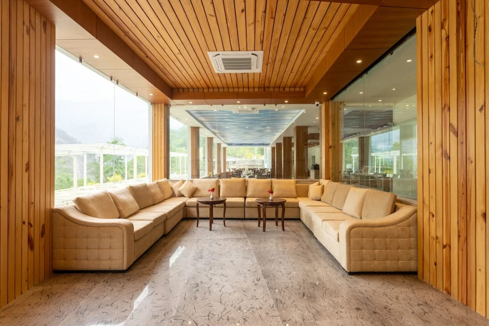 Bhotekoshi Heli Resort and Spa