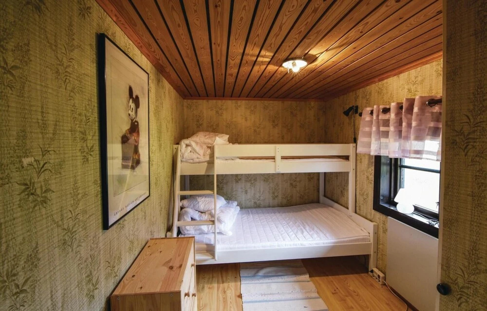 Awesome Home in Ed With 2 Bedrooms and Wifi