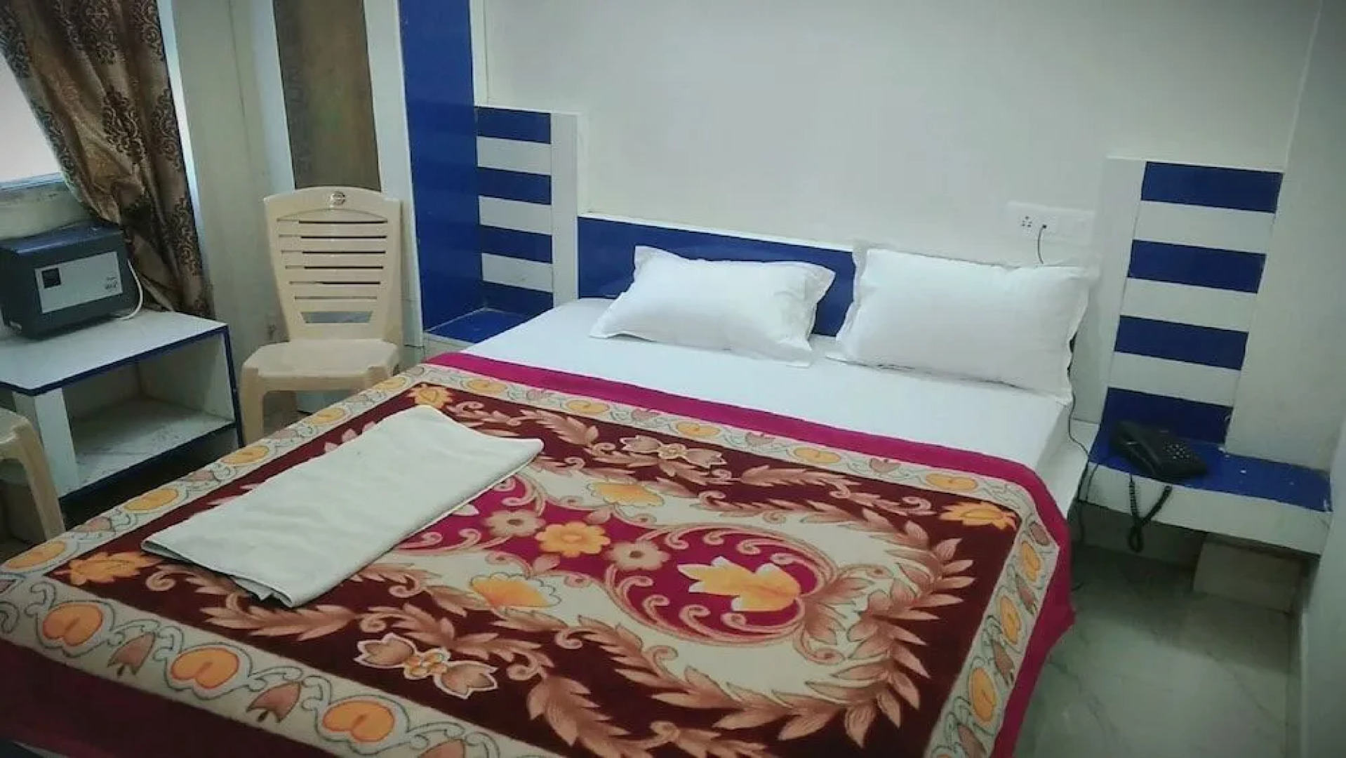 Hotel Royal View International