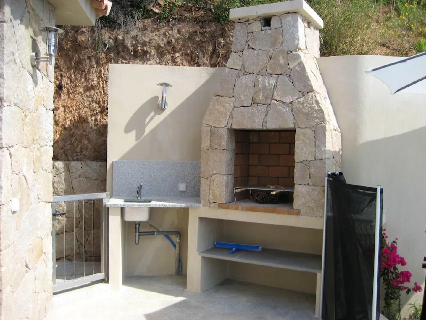 Villa with 5 Bedrooms in Sainte-Lucie de Porto-Vecchio, Zonza, with Private Pool, Enclosed Garden And Wifi - 150 M From the Beach