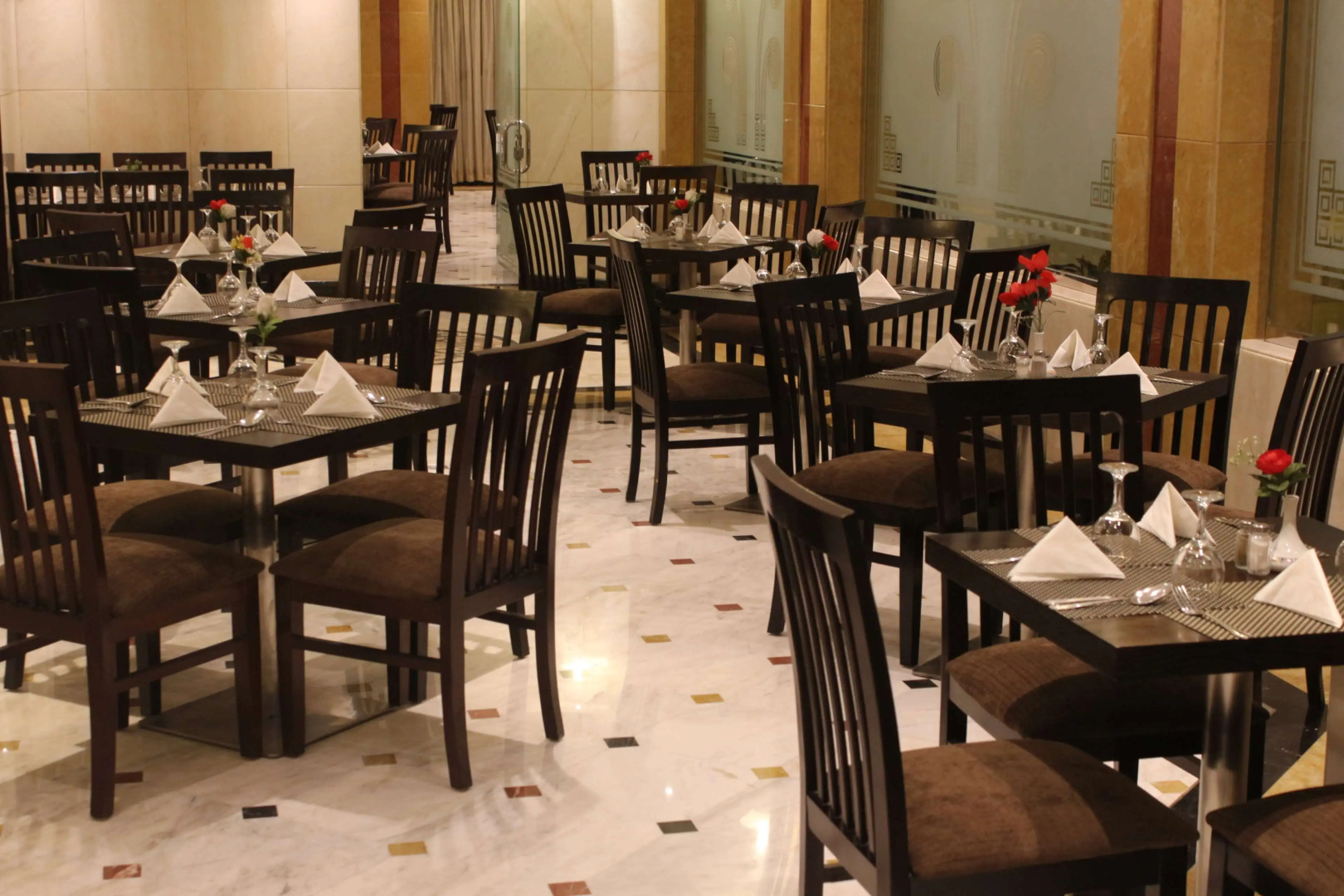 Golden Tulip Al Shakreen