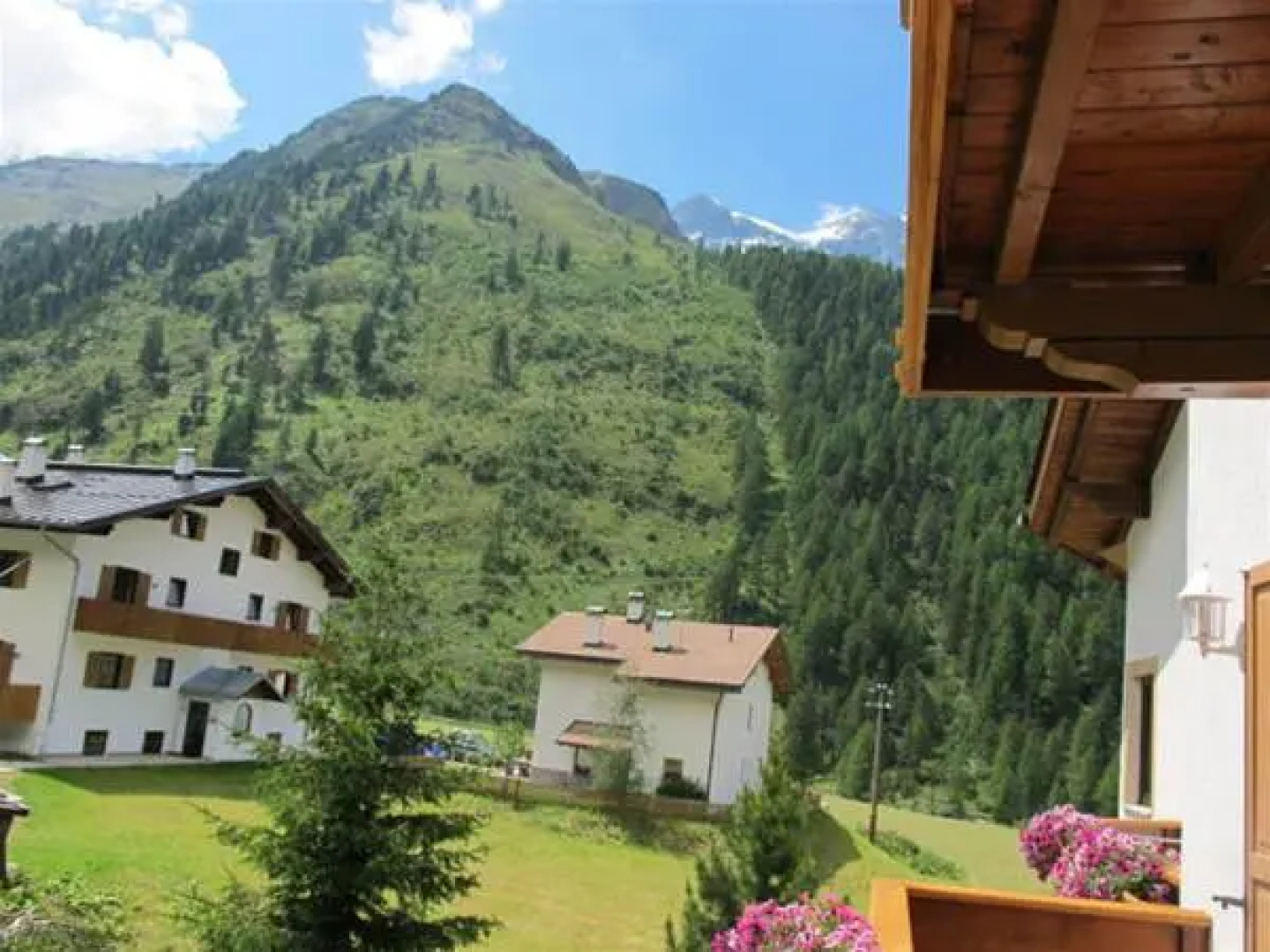 Garni Appartements Arnika