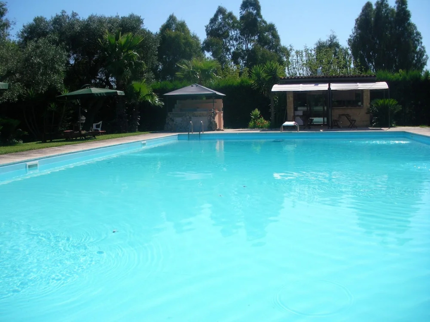 Vibrant Holiday Home in Matino With Swimming Pool