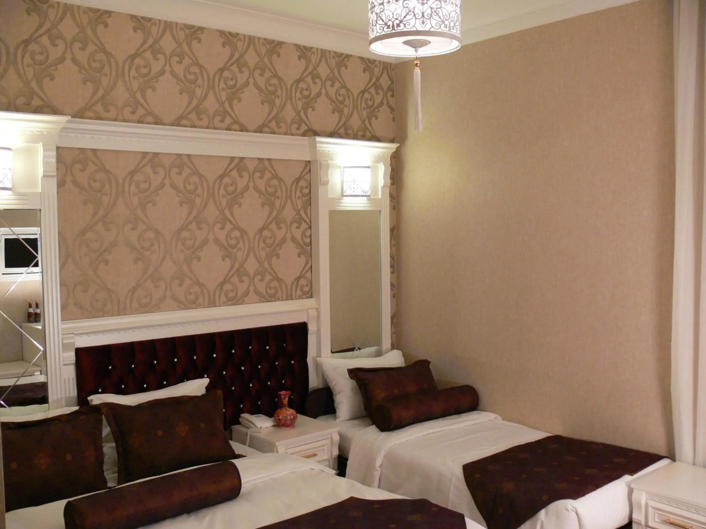 The City Hotel