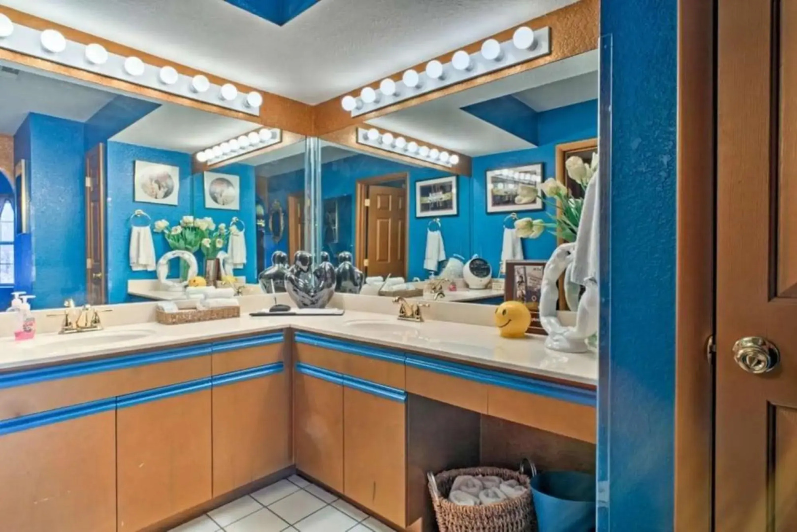 King Condo at Holiday Hills