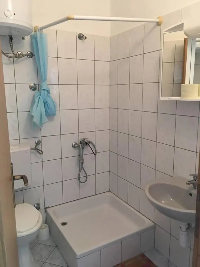 Rina - With Pool - A4