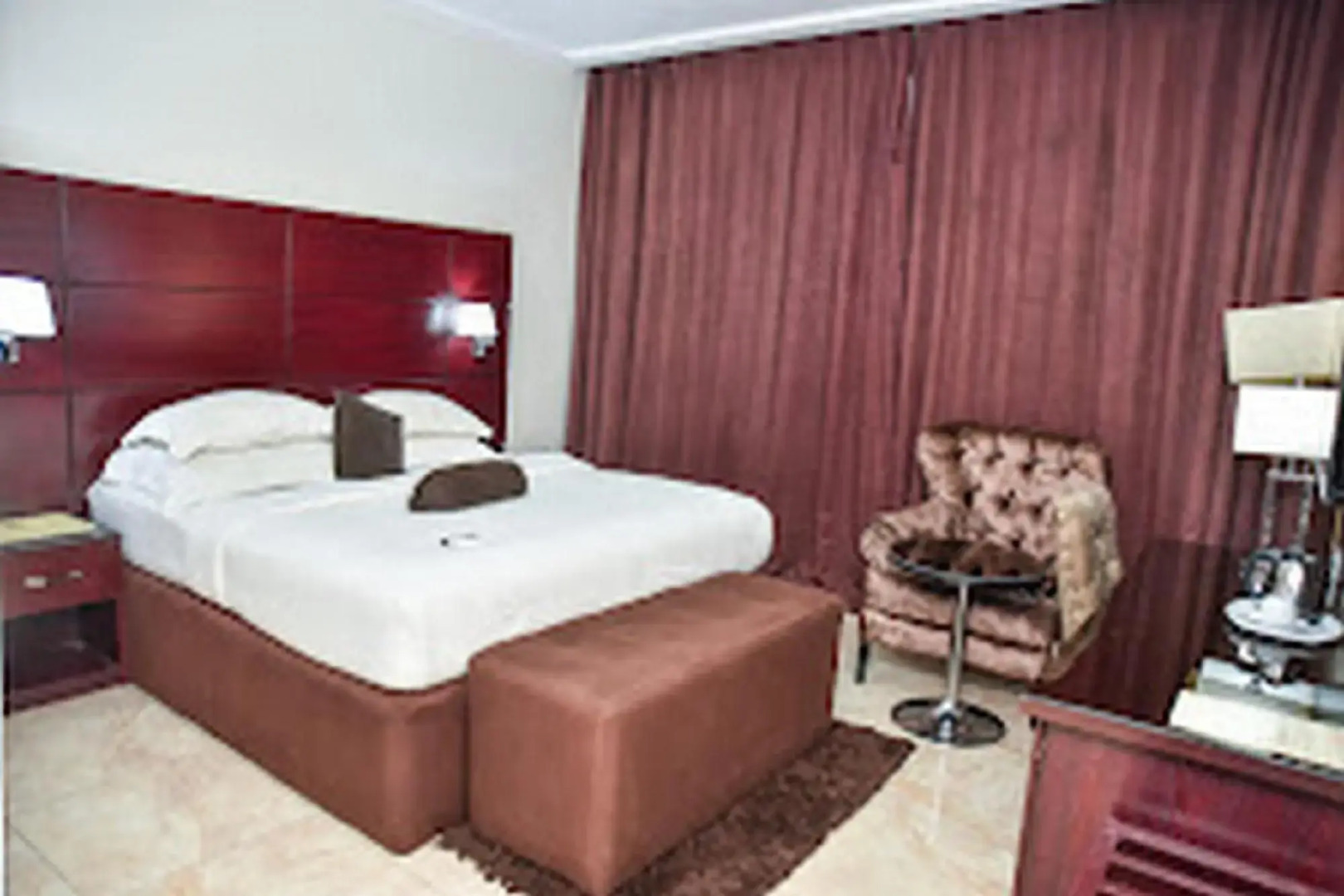 Geneva Hotel and Suites