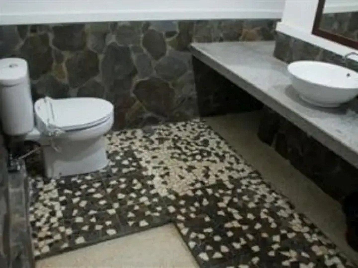 Manguni Terrace Resort