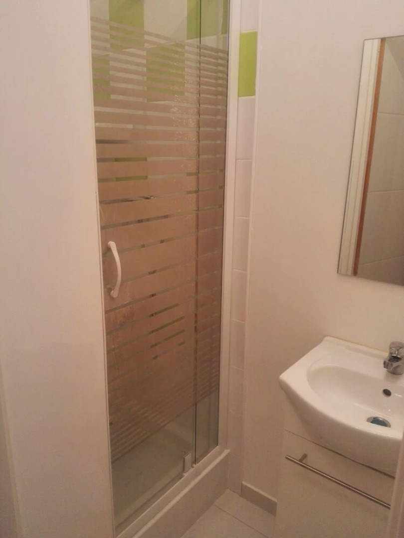 Appartement refait à neuf-Pont St Esprit