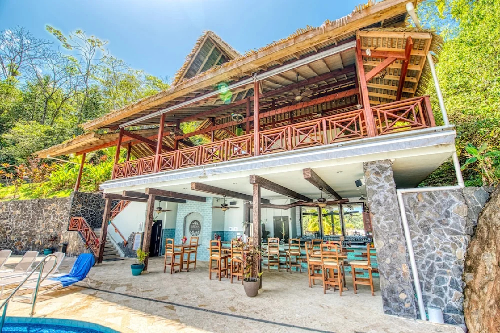 The Island Hub at Red Frog Beach Resort
