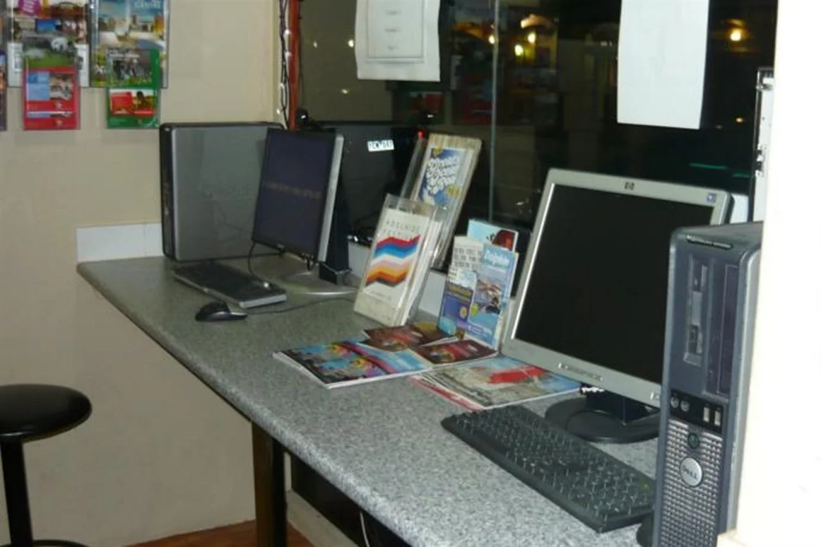 Adelaide Motel & Backpackers