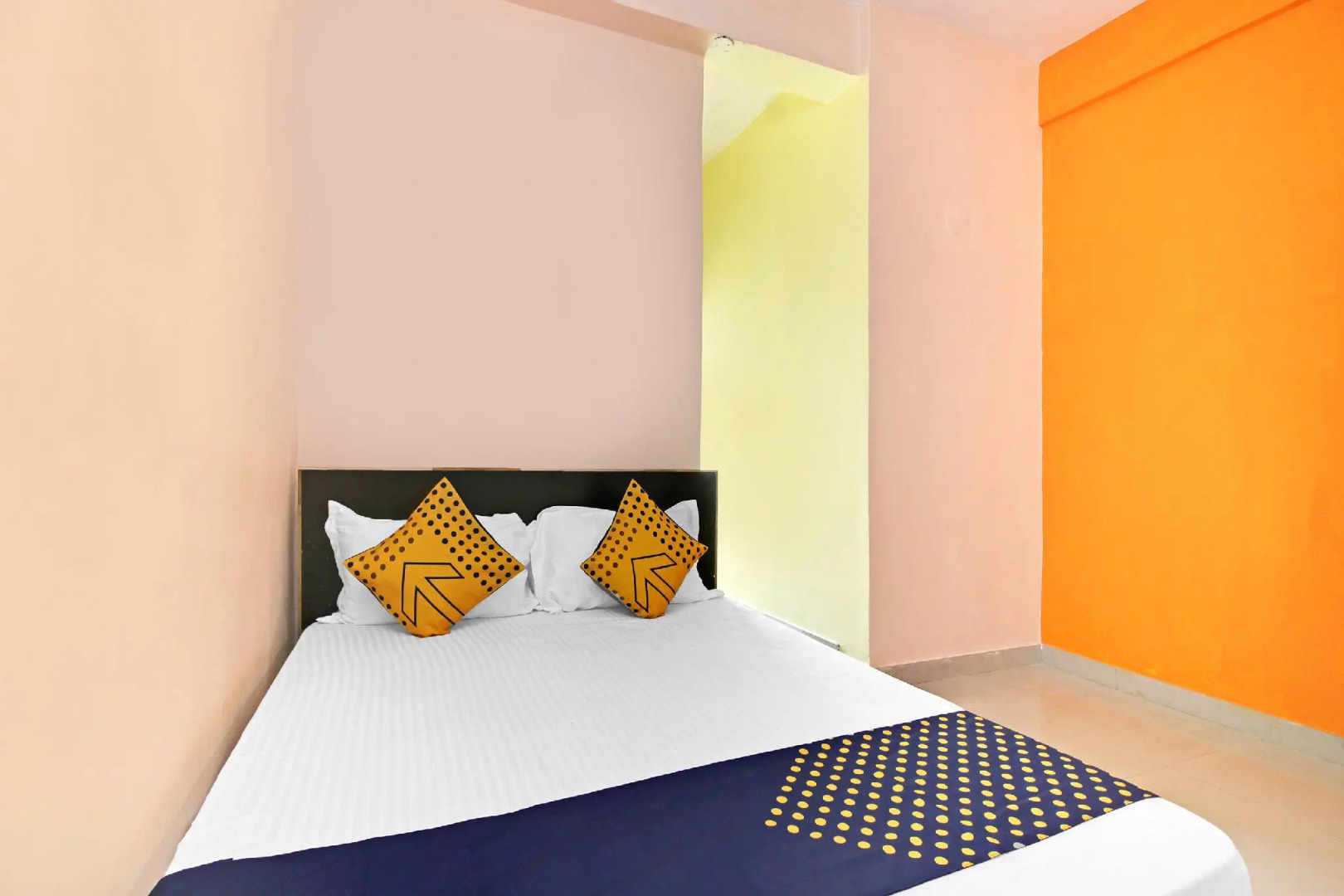 SPOT ON 61415 Sitara Grand Lodge