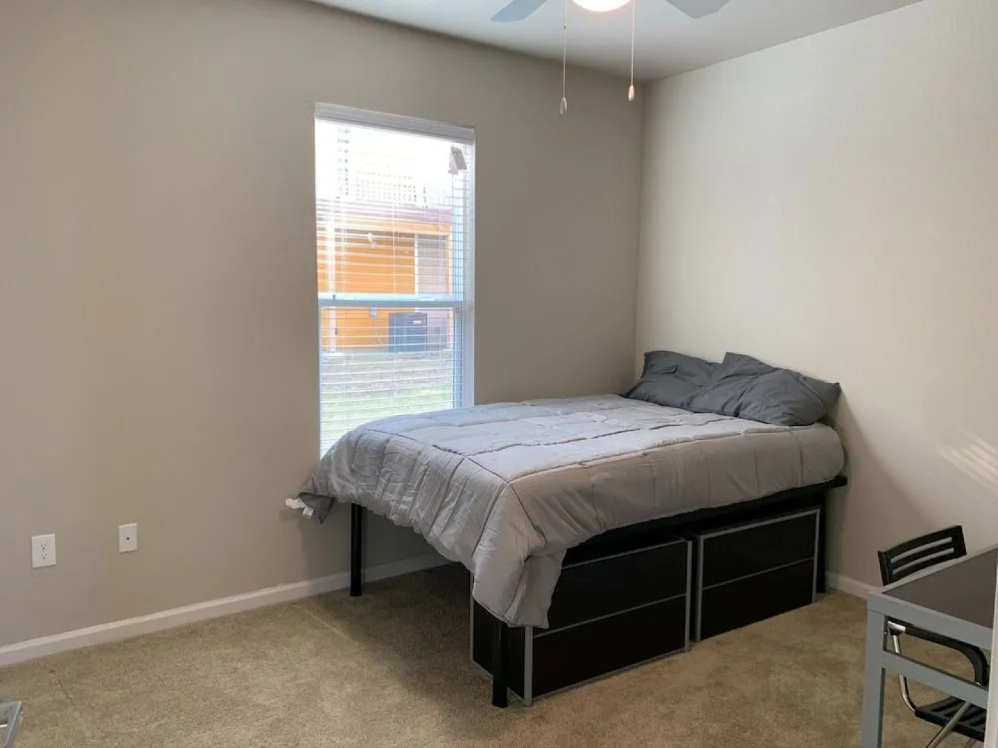 Cozy Houses at Nest Lawrence