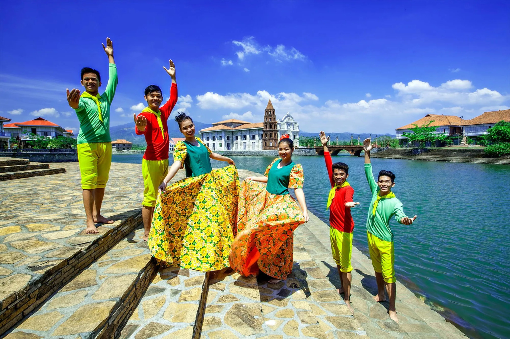 Las Casas Filipinas de Acuzar