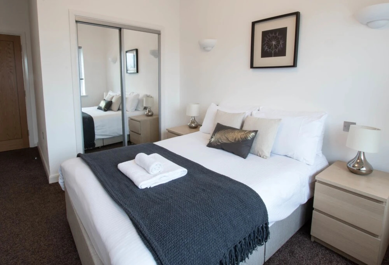 Oaklands House Serviced Apartments