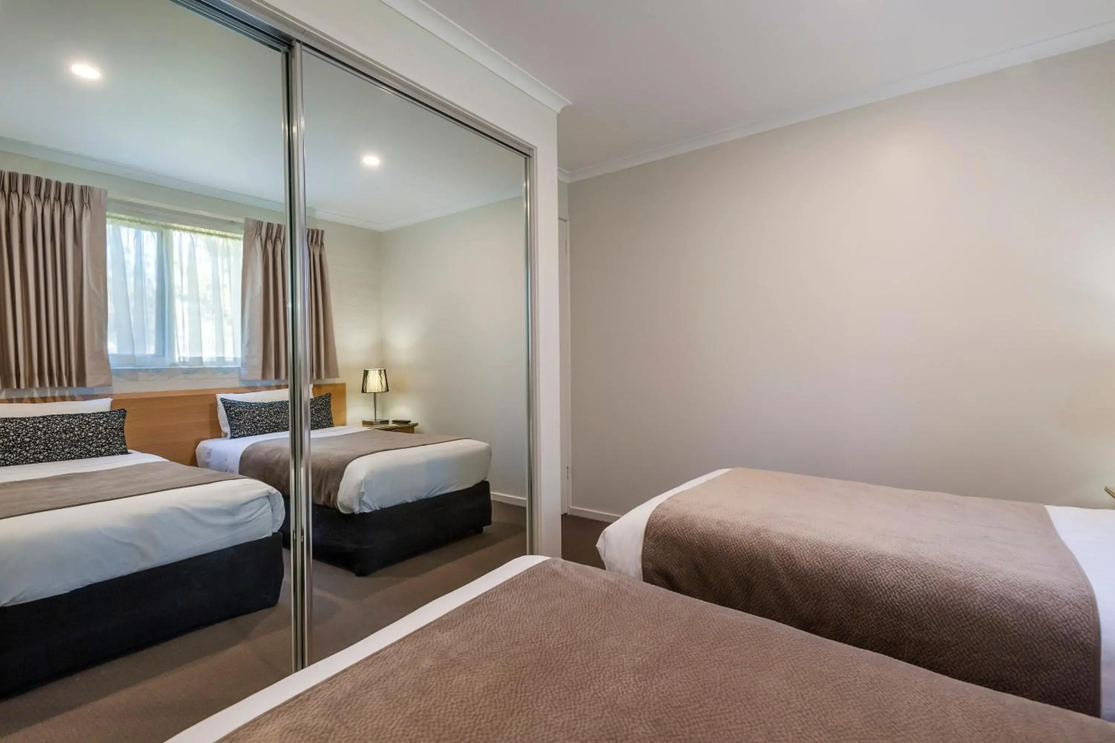 Comfort Inn Coach & Bushmans