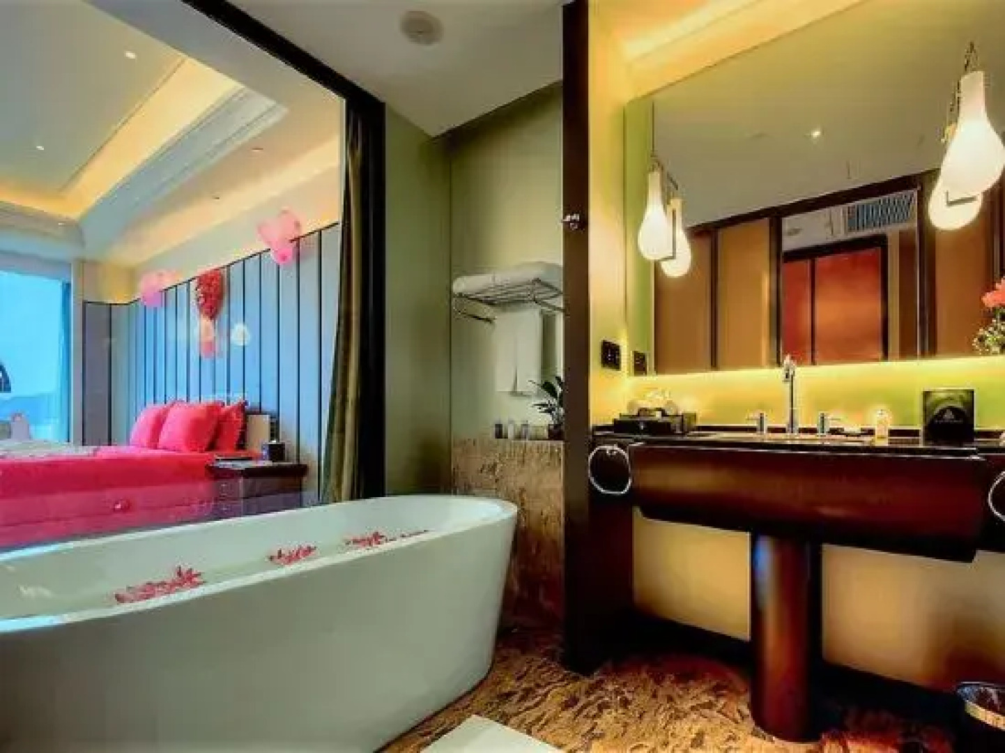 Royal Seaside Hotel and Hot Springs Xiamen