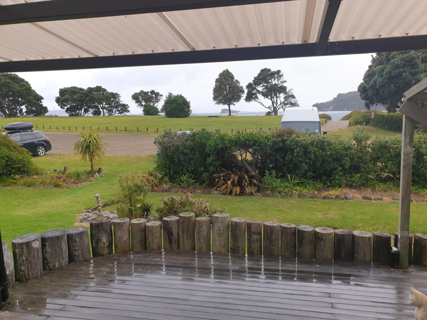 MacDonalds Rest - Hahei beach house