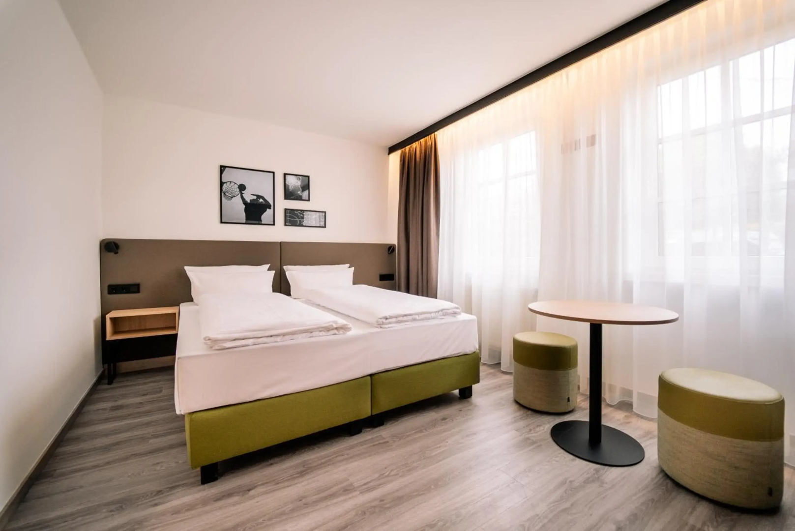 Court Hotel