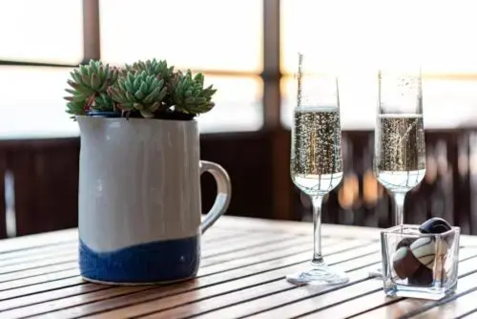 Singing Kettle Beach Lodge