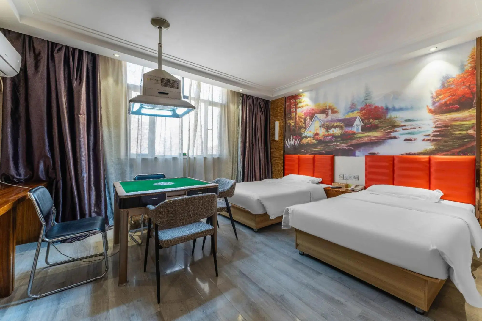 Vienna 3 Best Hotel (Xiaochang Xiaowu Square Guokai)