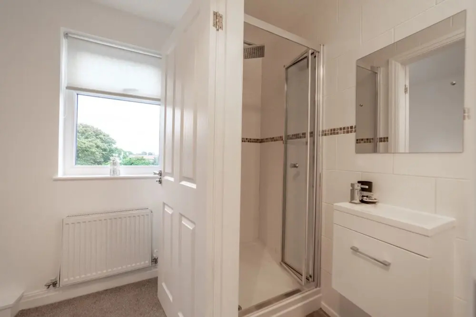 The Elk Suite Sasco Apartments