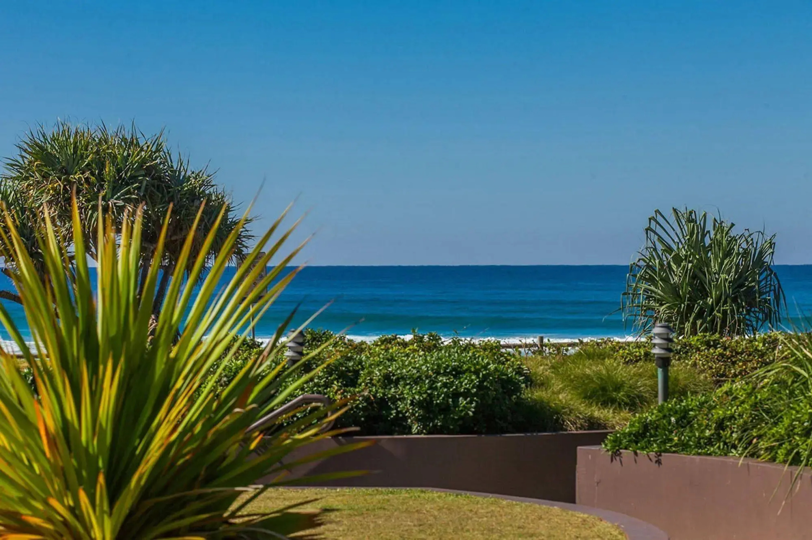 Lennox Point Holiday Apartments