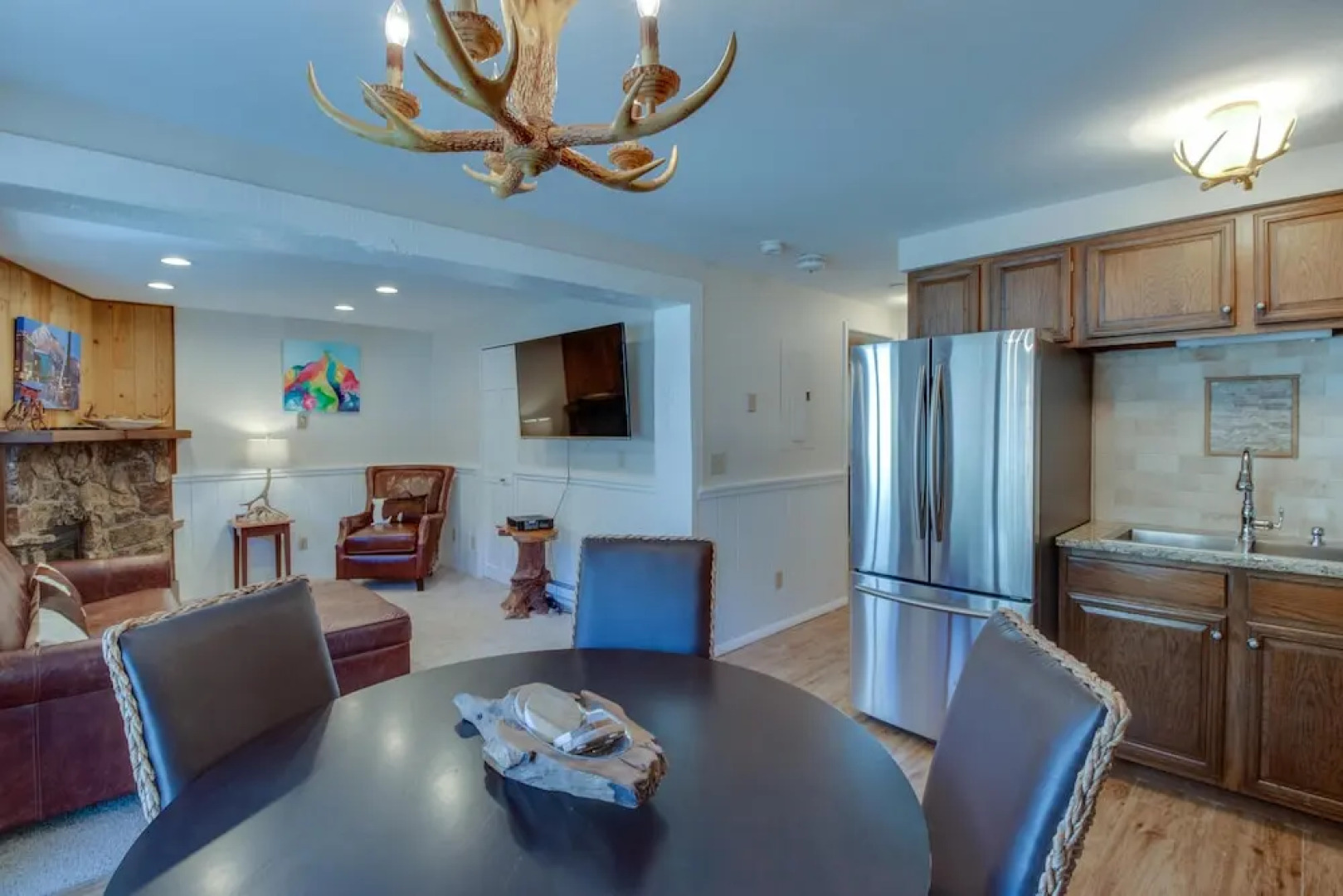 Three Seasons Condominiums