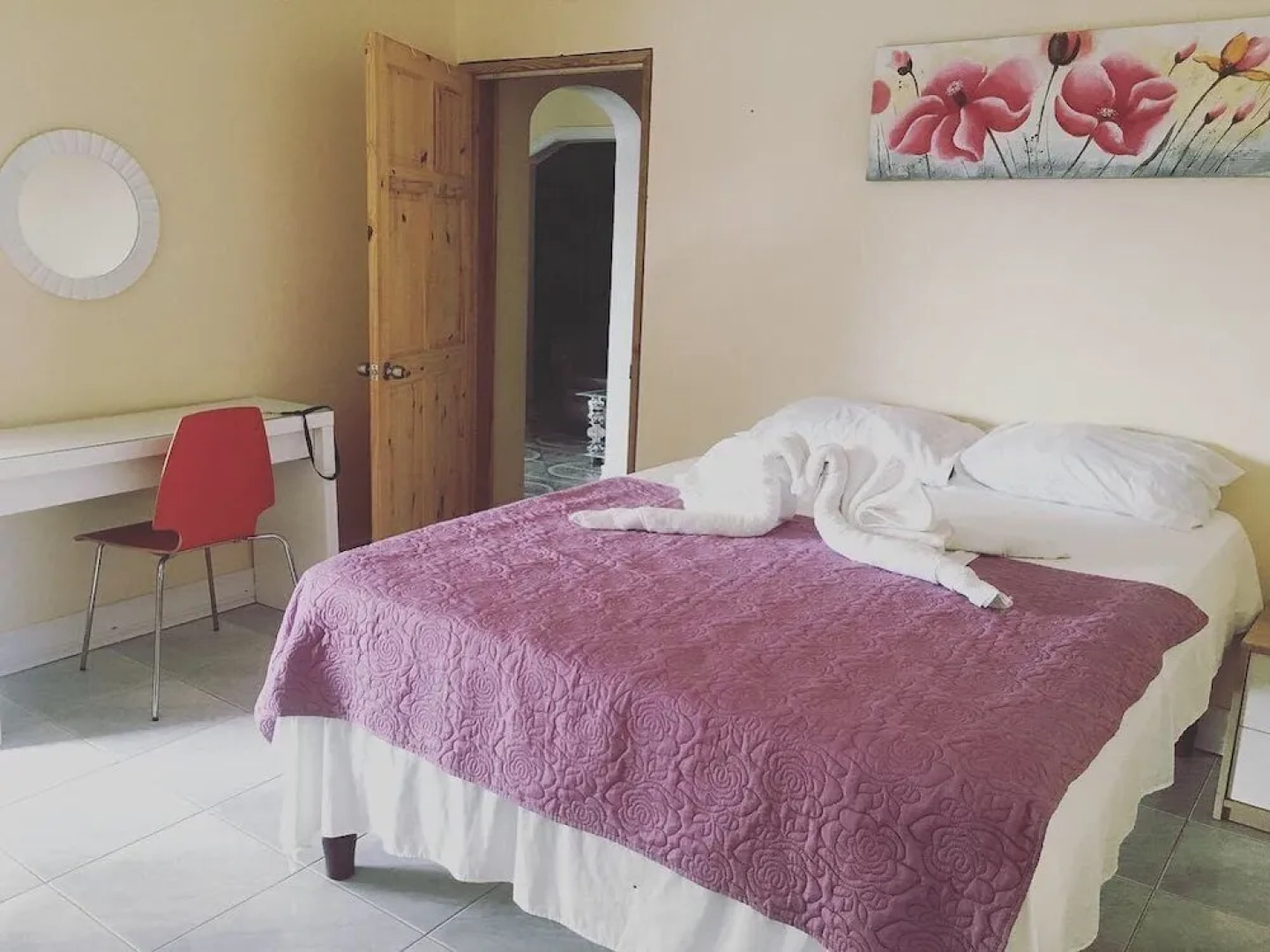 Arms Of Charms Guesthouse