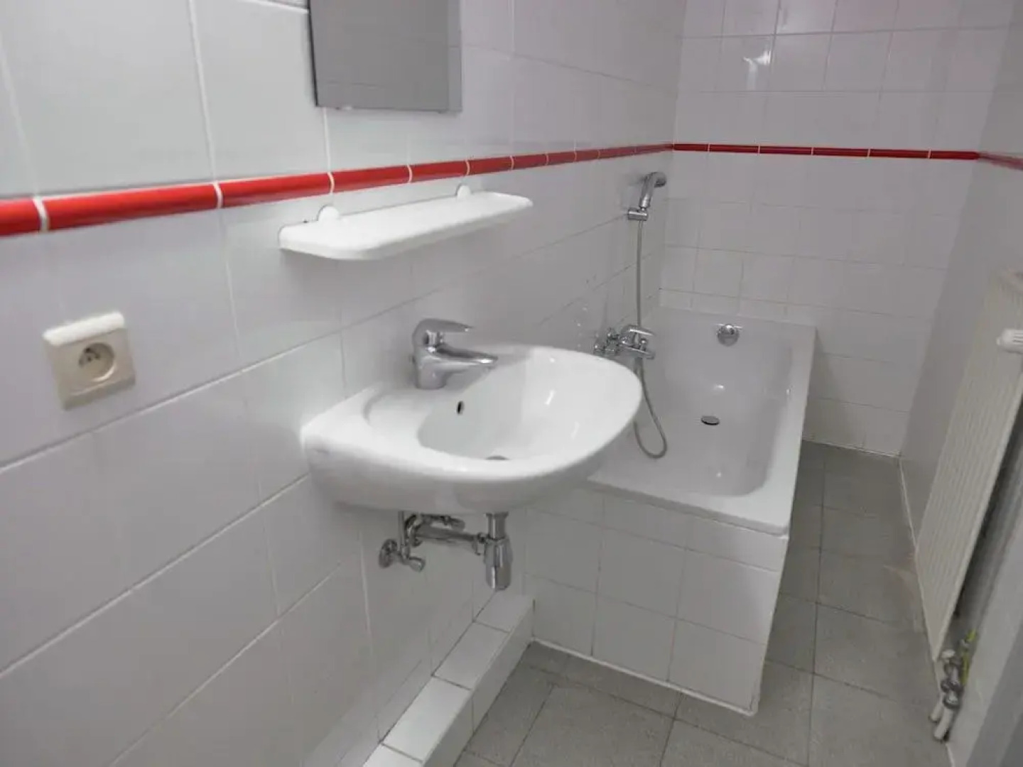 Woodland Estate, Sosoye