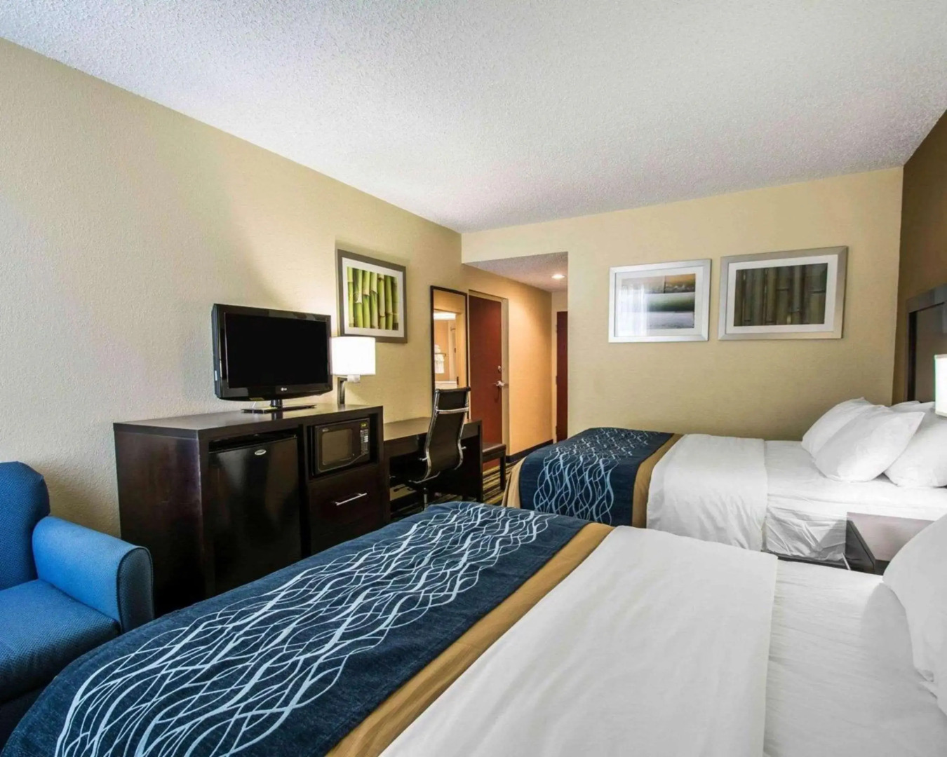 Comfort Inn & Suites Lantana - West Palm Beach South