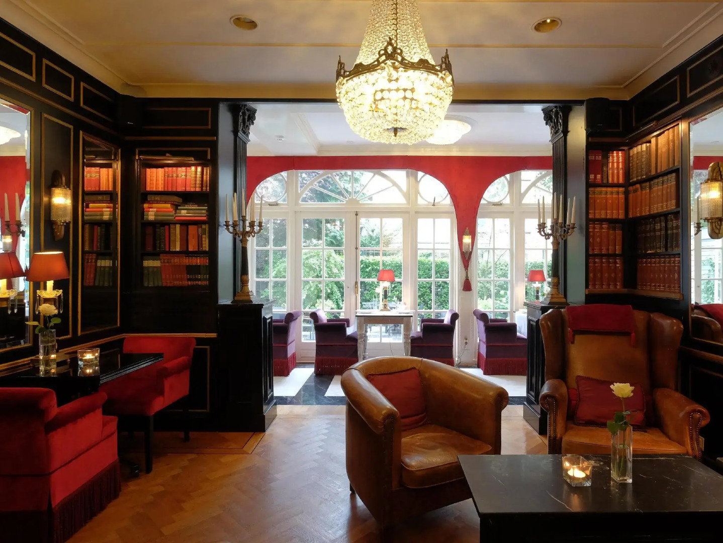 Apollofirst Boutique Hotel