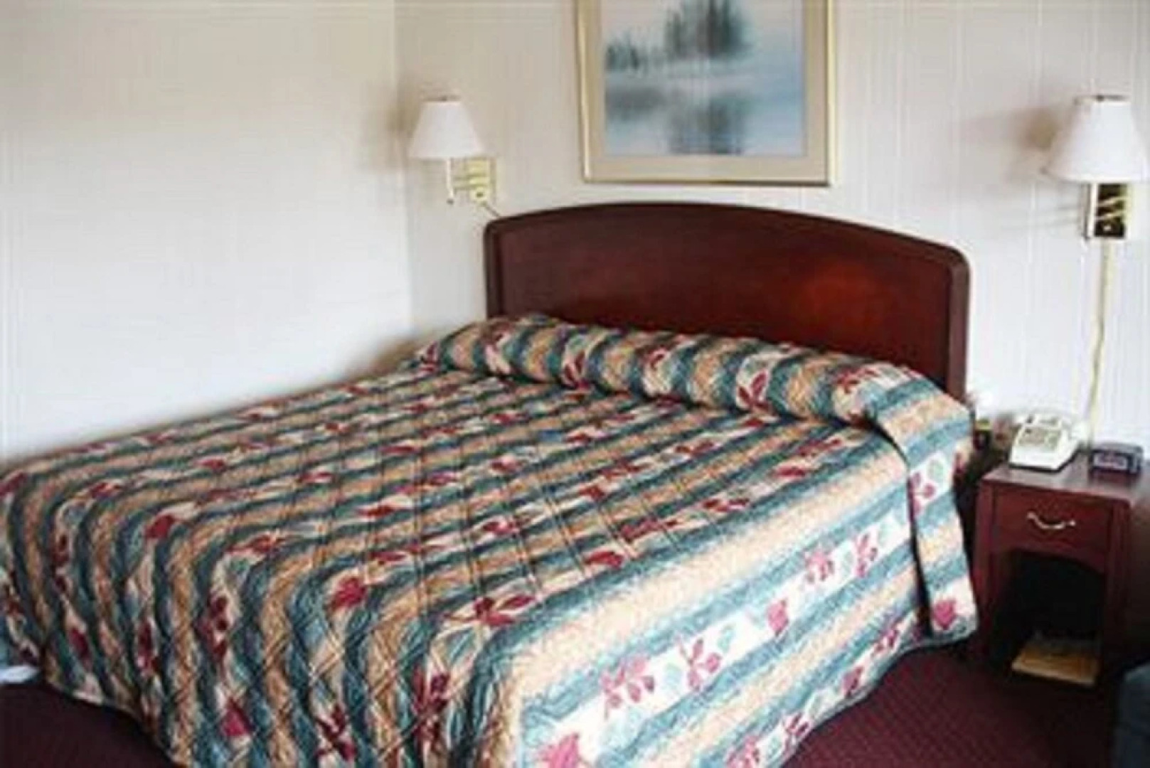 Washington & Lee Motel