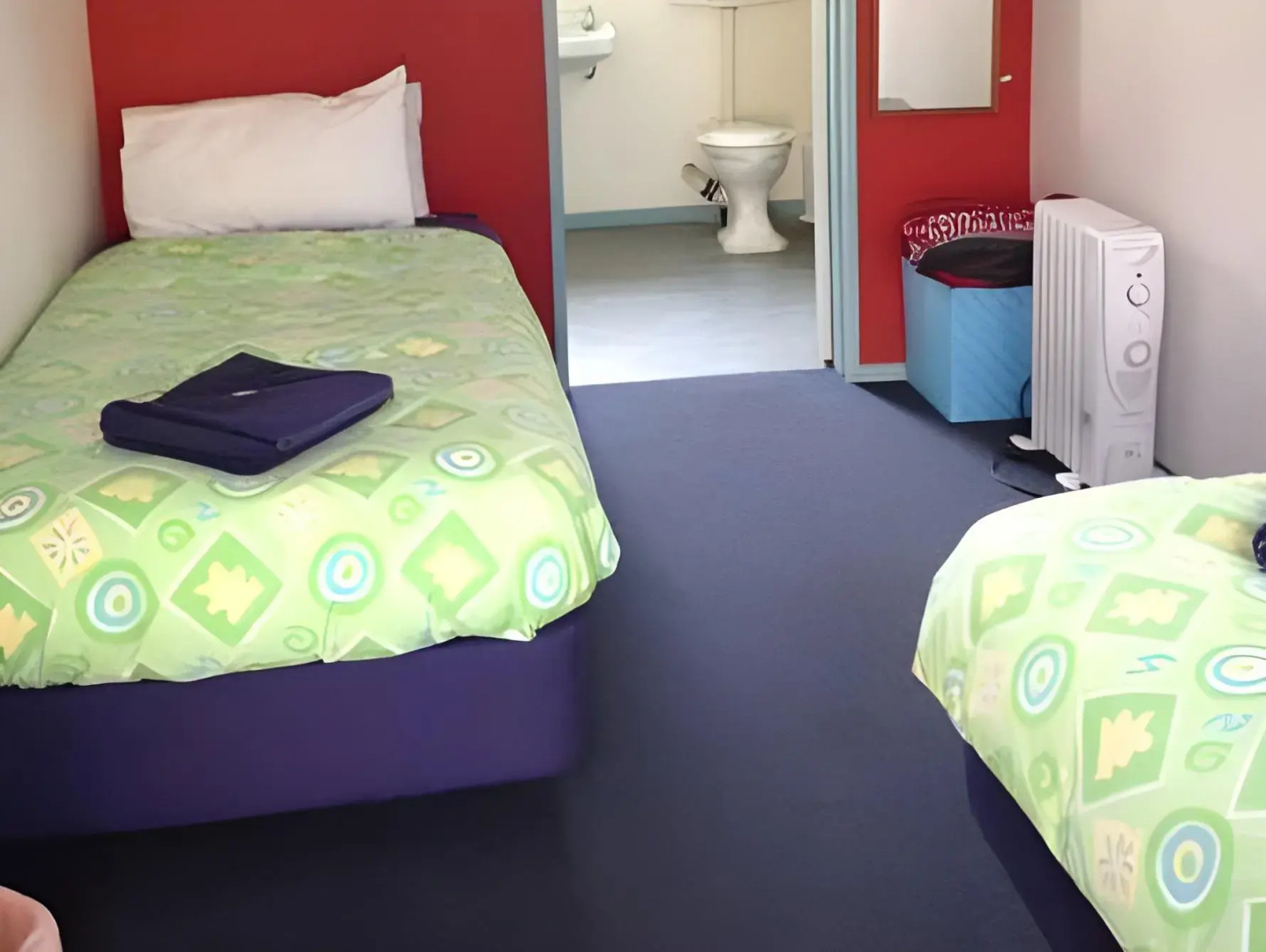 Sequoia Lodge & Backpackers