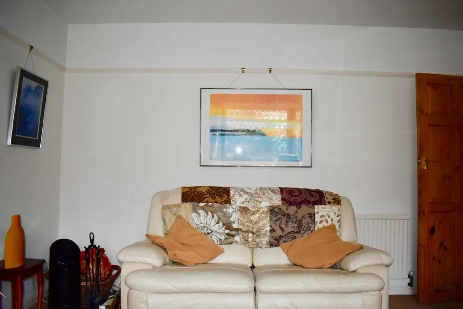 Three Bedroom Home With Garden in Brighton