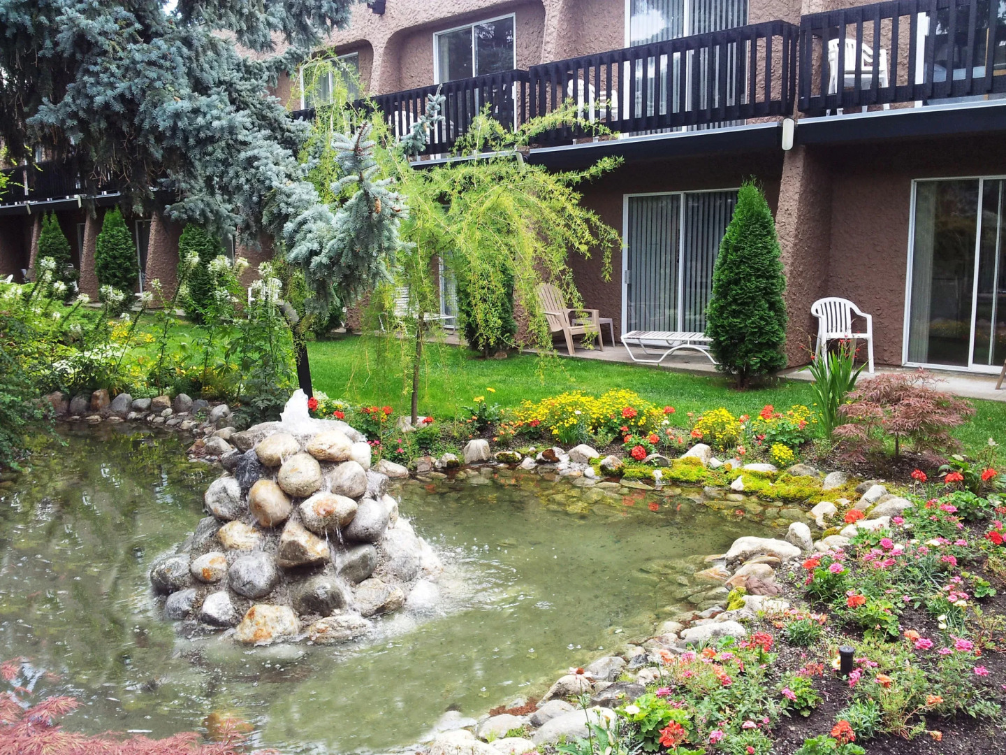 Divya Sutra Plaza and Conference Centre, Vernon, BC