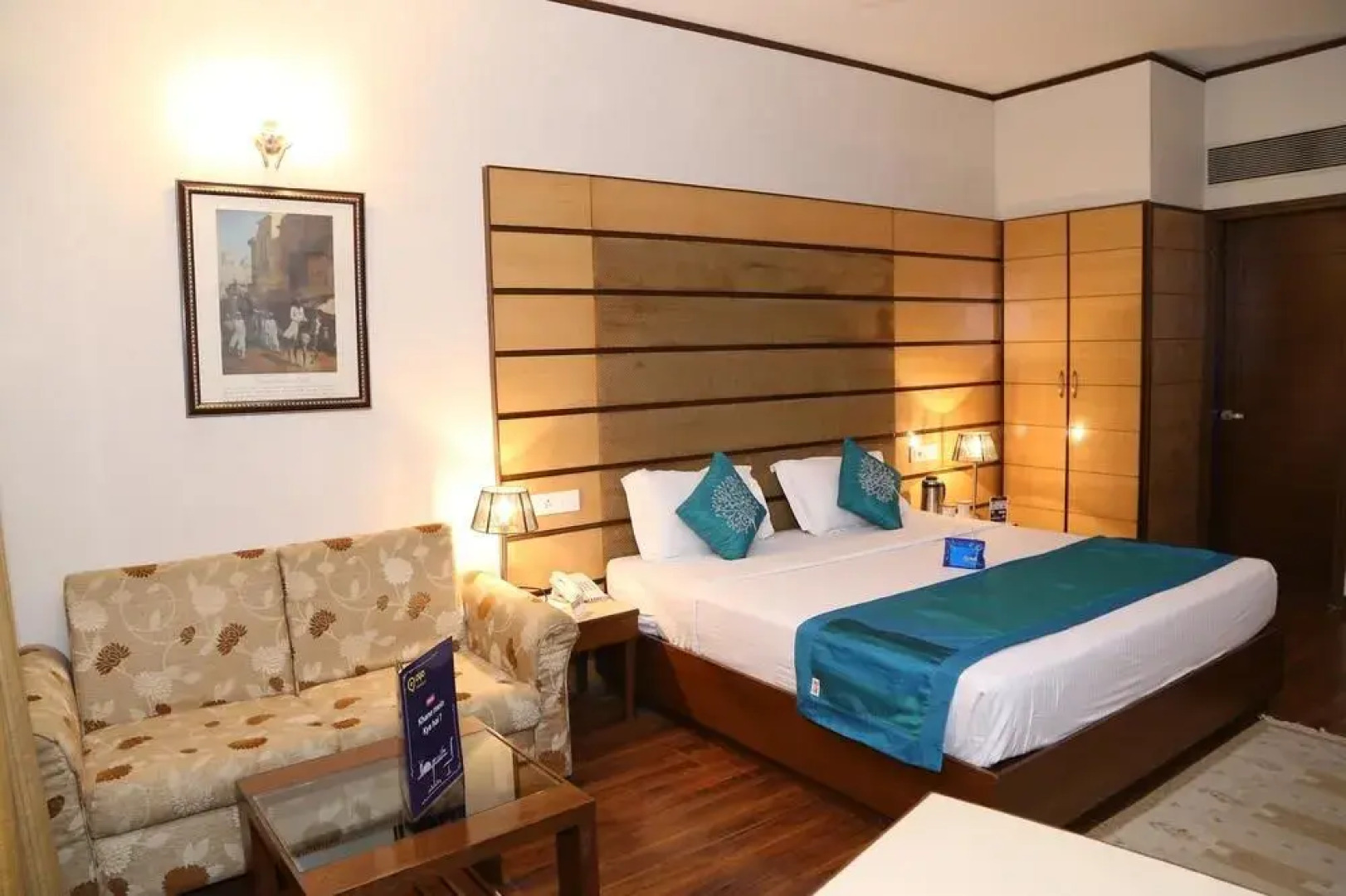 OYO Premium Gurudwara Nada Sahib