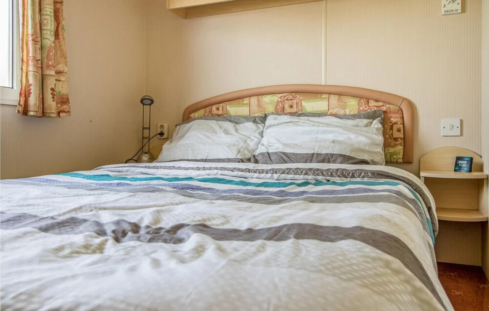 Nice Home in Renesse With 2 Bedrooms, Wifi and Indoor Swimming Pool