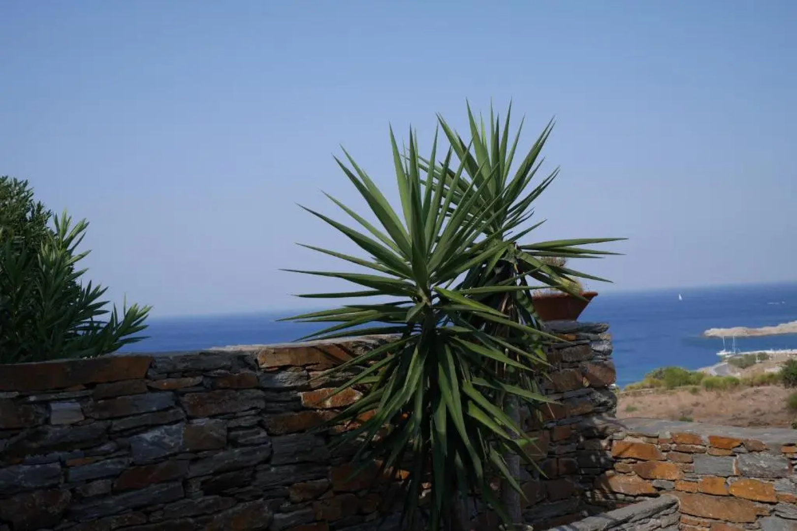 Sea and Sun House