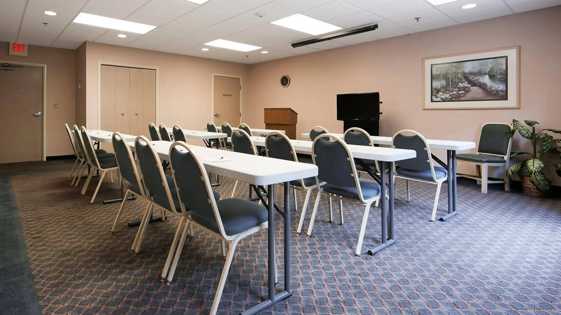 Best Western Fostoria Inn & Suites