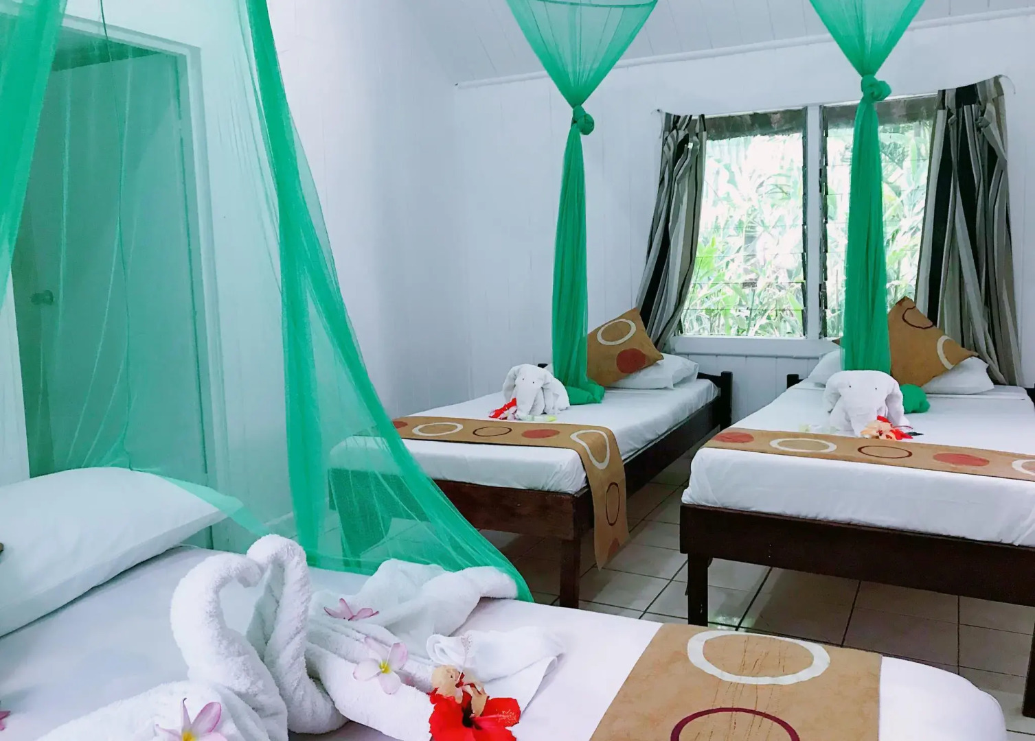 Tanna Evergreen Resort & Tours