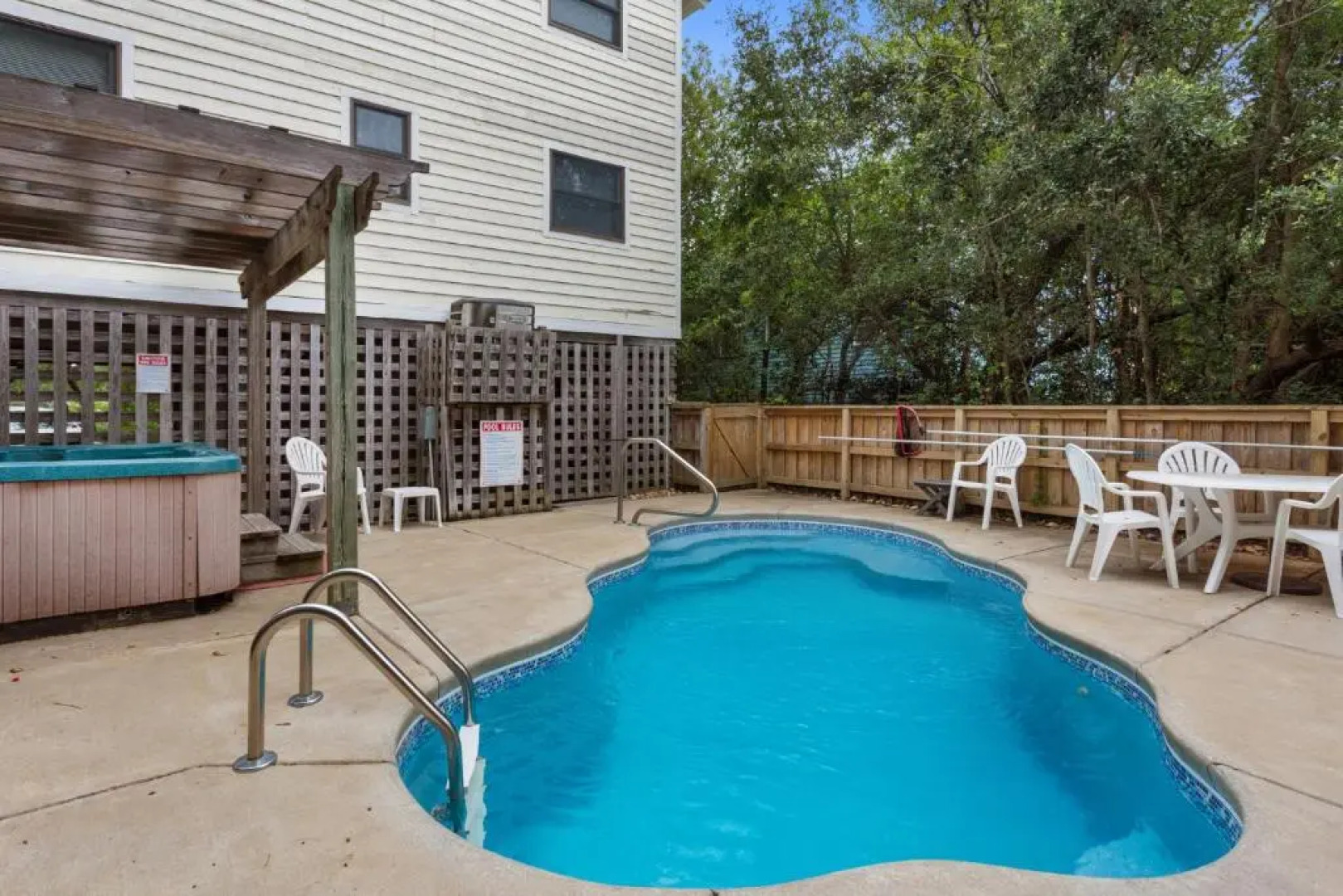 1655 - Dragonfly Cove