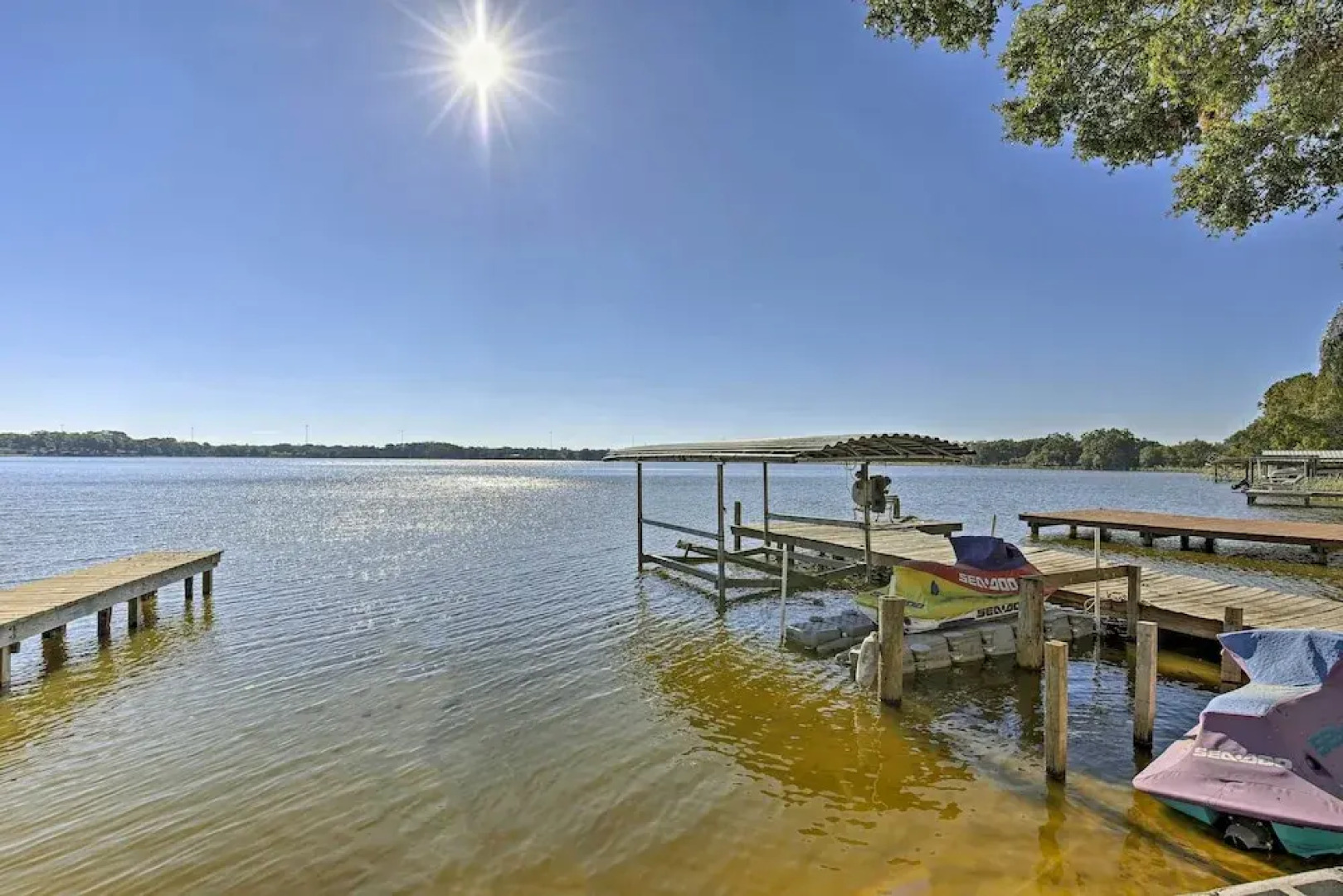 Dock & Beautiful Views! Spacious Bellows Lake Gem