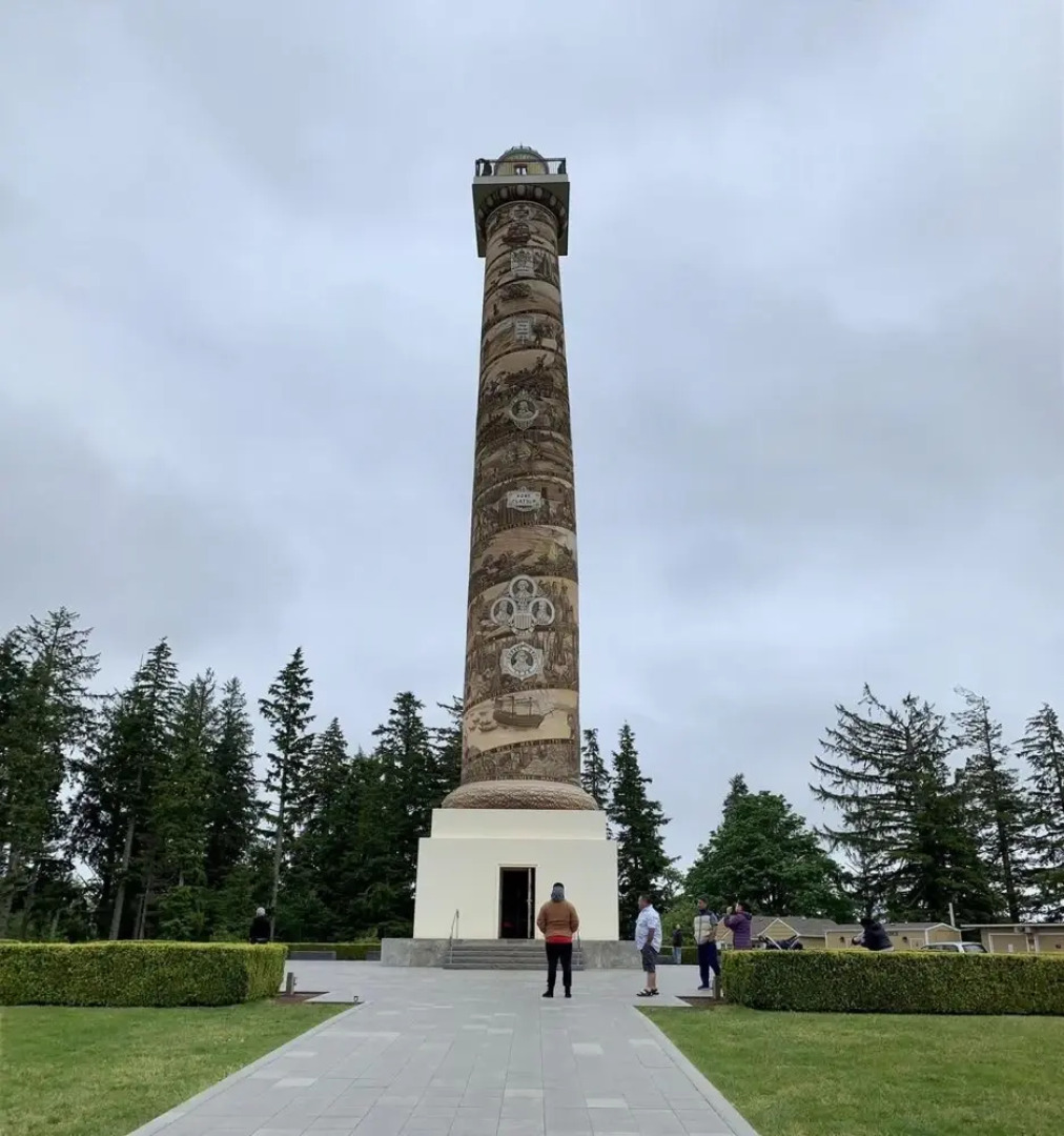 Charming Coastal 4BR Home Near Columbia River