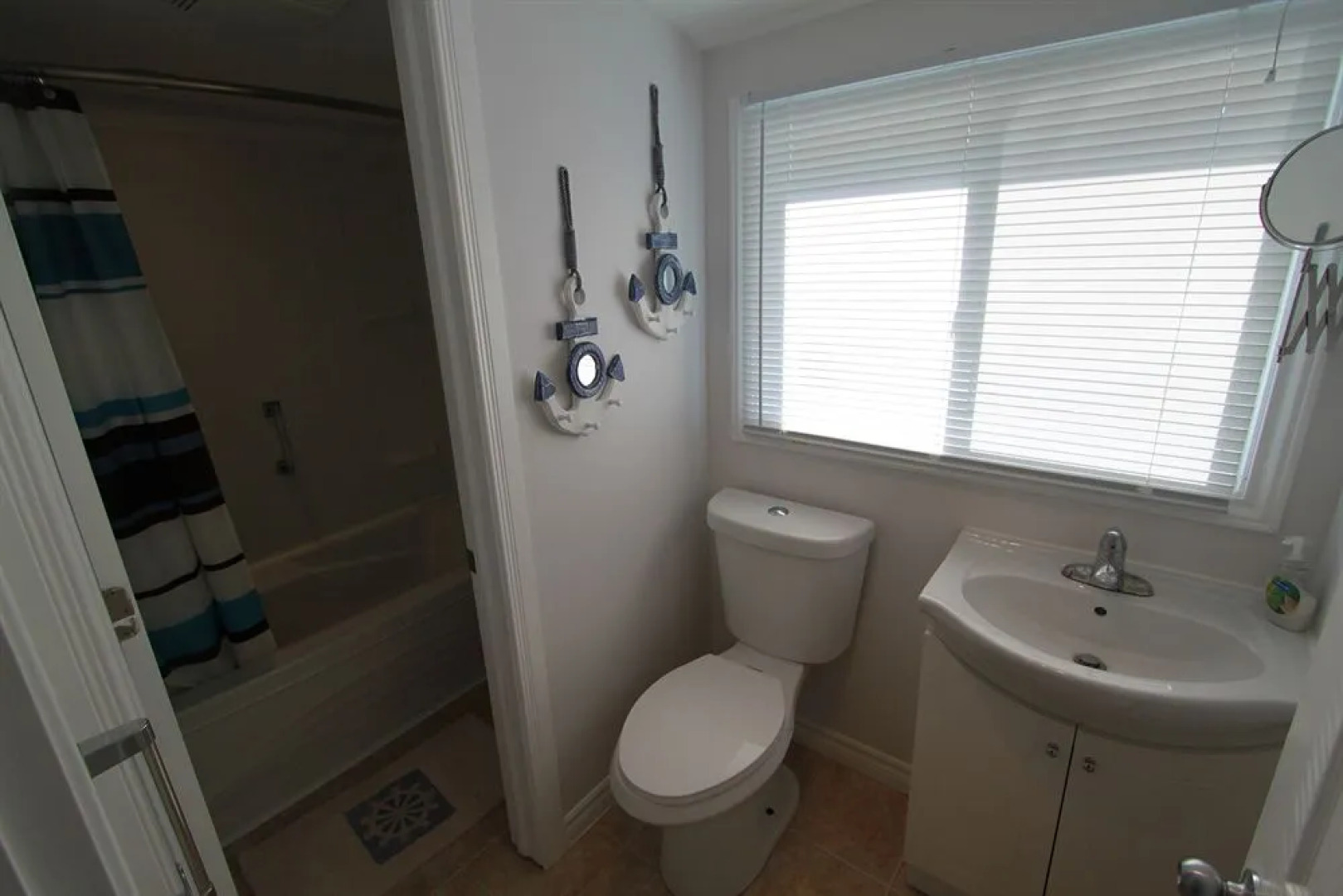 Plovers Cove Cottage