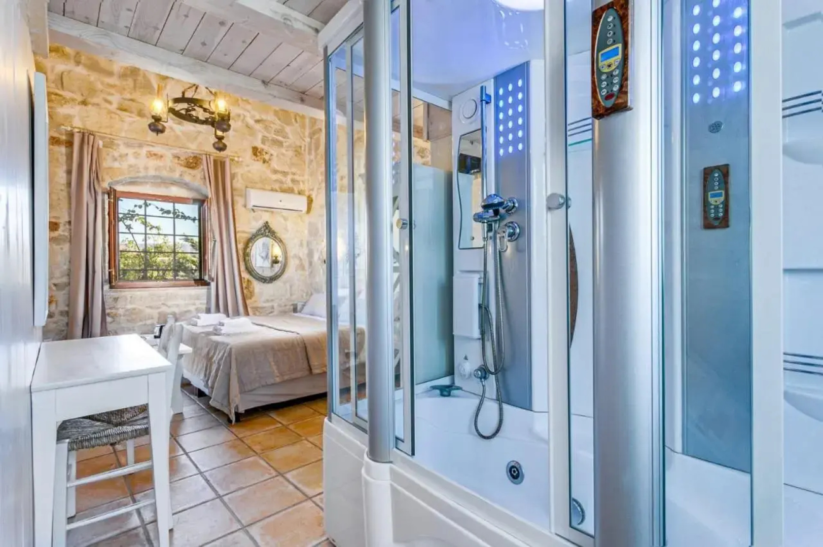Villa Minos by Villa Plus