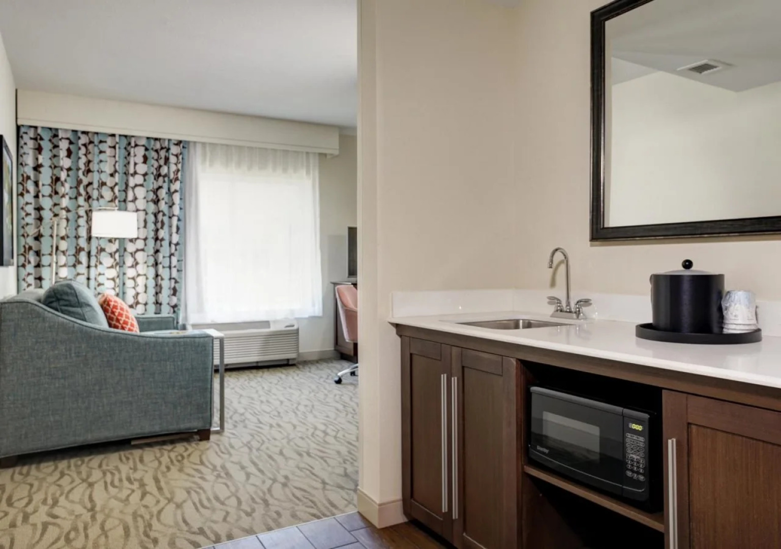 Hampton Inn & Suites Vero Beach Downtown