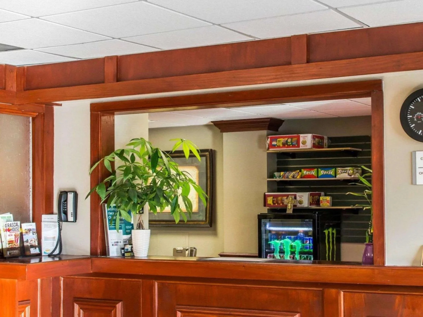 Отель Econo Lodge Warrensville Heights