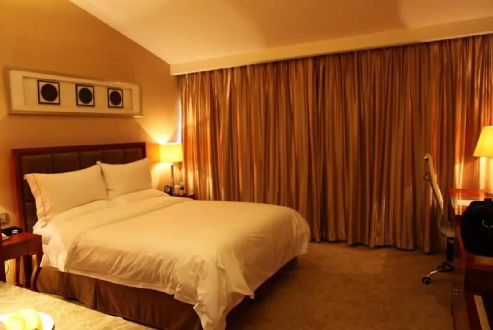 Hentique Huijin Resort Hotel